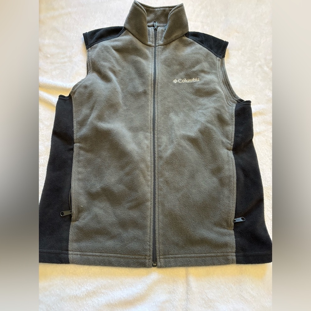 Men’s Columbia Fleece Vest Size M Sleeveless Full Zip Gray Black Outdoor